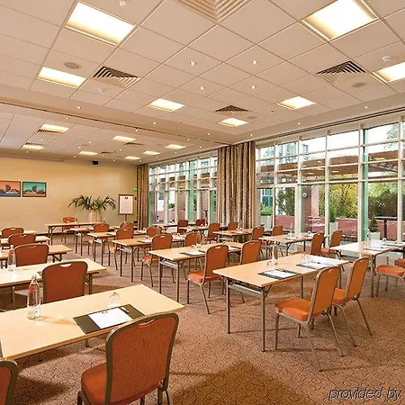 Szálloda Leonardo Center