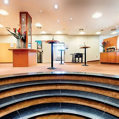 Leonardo Center