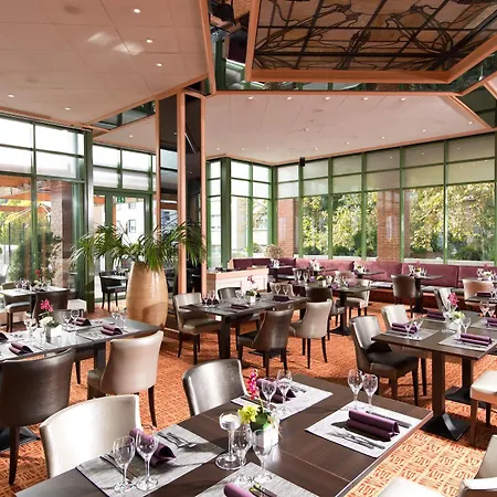 Szálloda Leonardo Center 4*