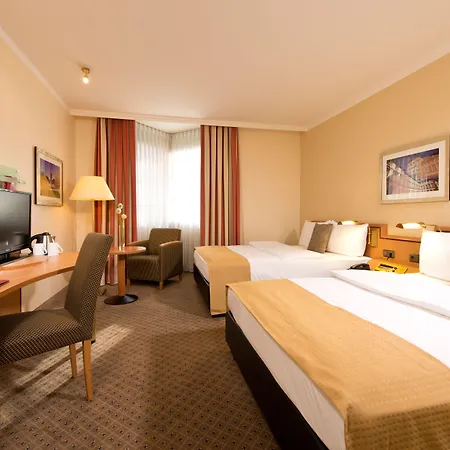 ليوناردو سيتي سنتر فندق 4*