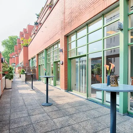 ليوناردو سيتي سنتر 4* مانهايم