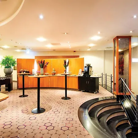 ليوناردو سيتي سنتر فندق