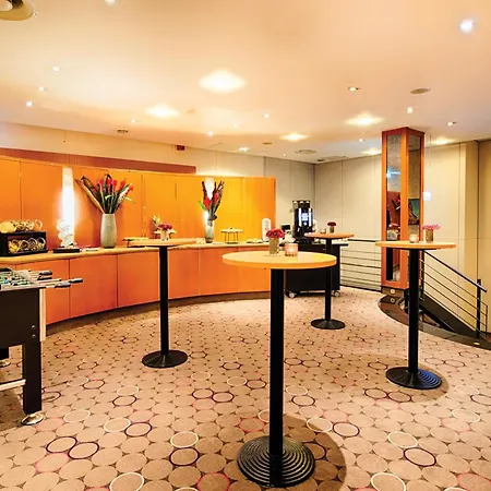 فندق ليوناردو سيتي سنتر 4*