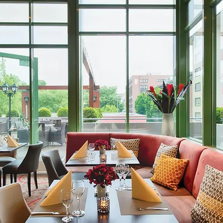 Leonardo Center 4* Mannheim