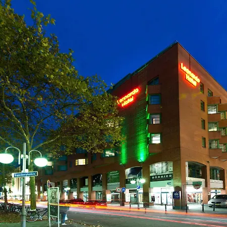Leonardo Center Hotel