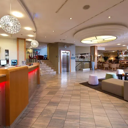 ليوناردو سيتي سنتر فندق