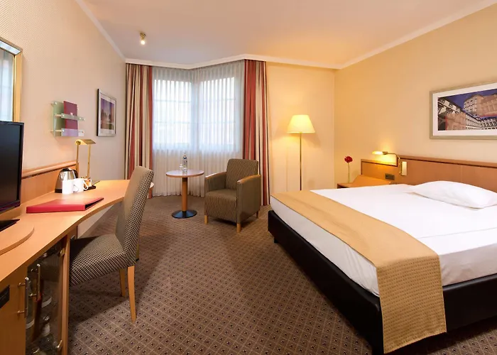 Leonardo Center Hotel 4*